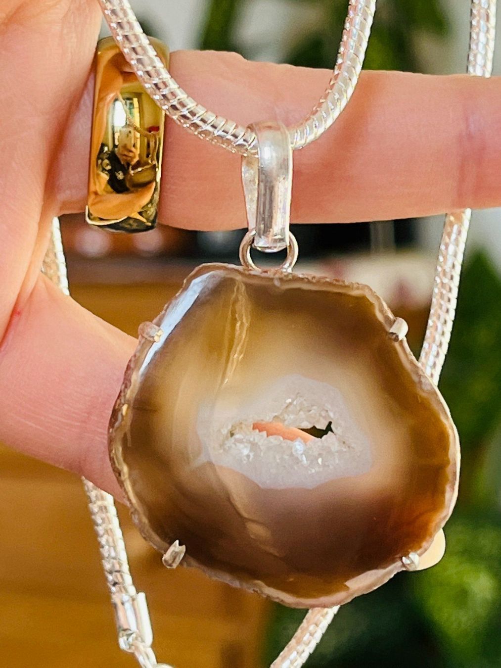 Ketten: NATURAL Solar Quartz Druzy Gems collier – Neu und originalverpackt aus Genève von AGBERG 3