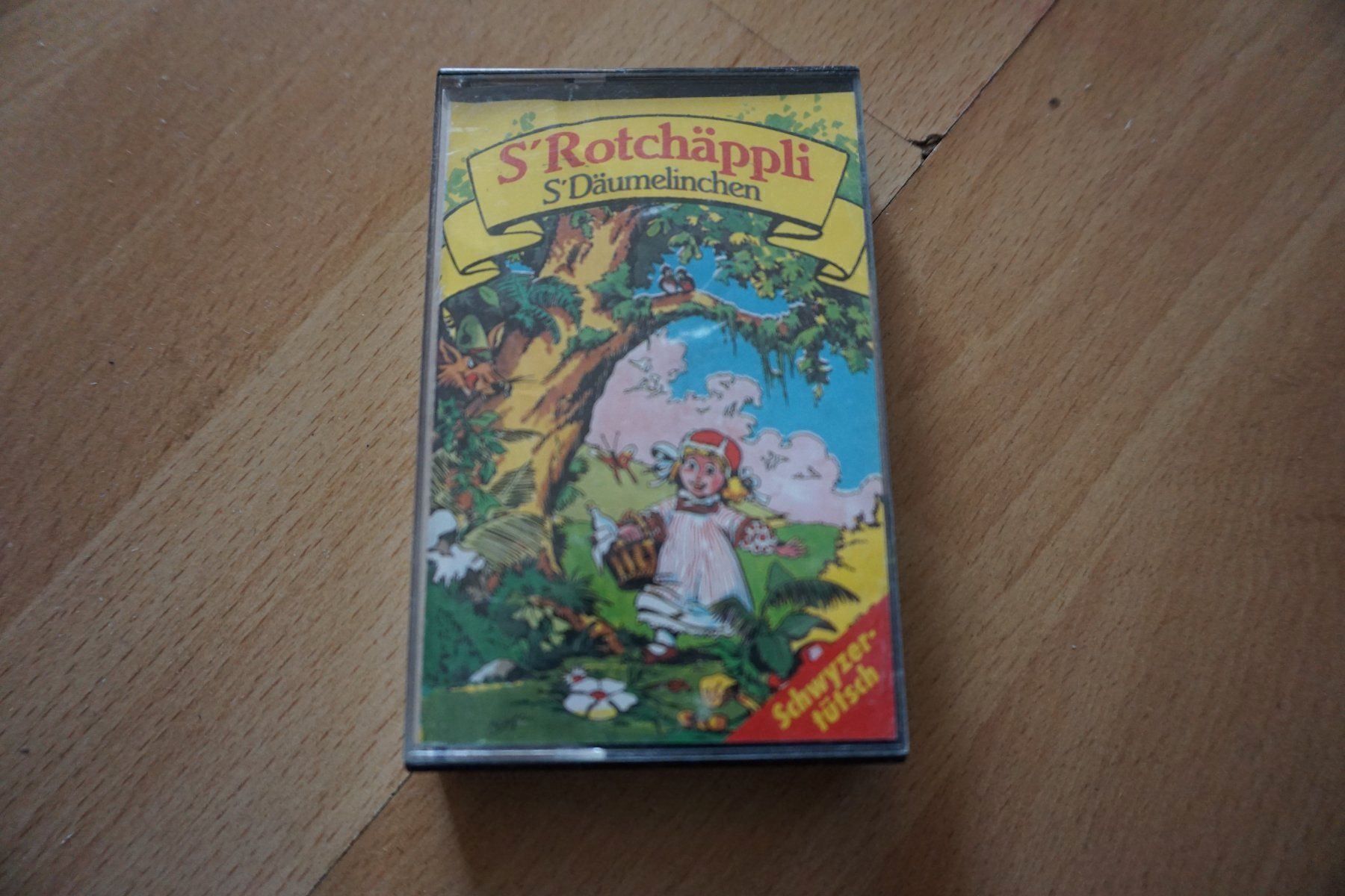 Musicassette: Kassette/sRotchäppli/sDäumelinchen – Usato da Zürich venduto da einalemjena