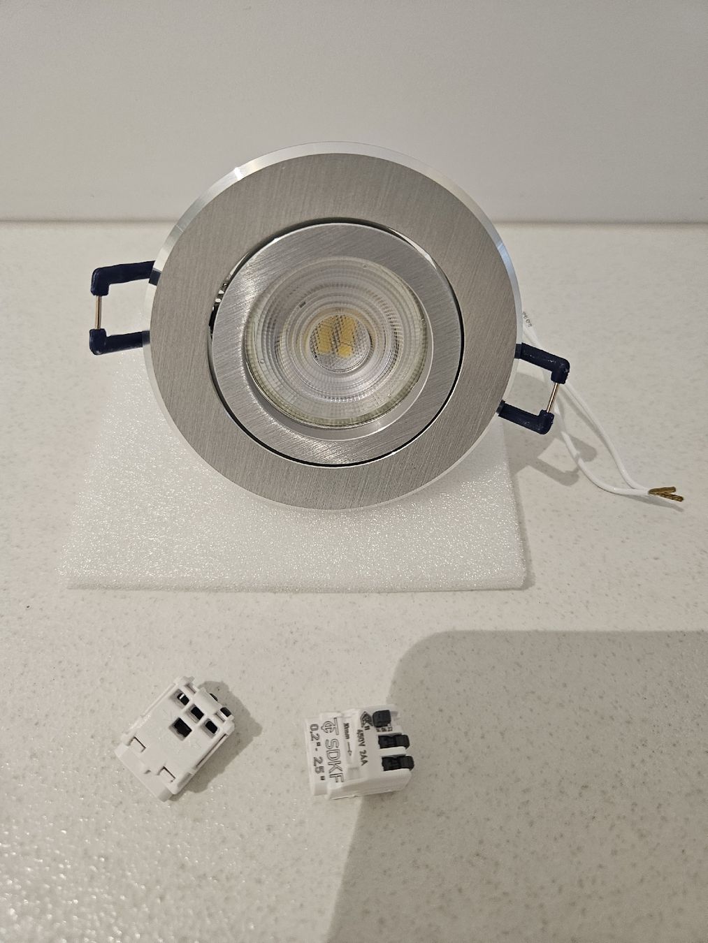 Lampadari & plafoniere: TKL TK-Disc 8Stk.Einbaustrahler Durchmesser 68mm – Usato da Oftringen venduto da Mrg3