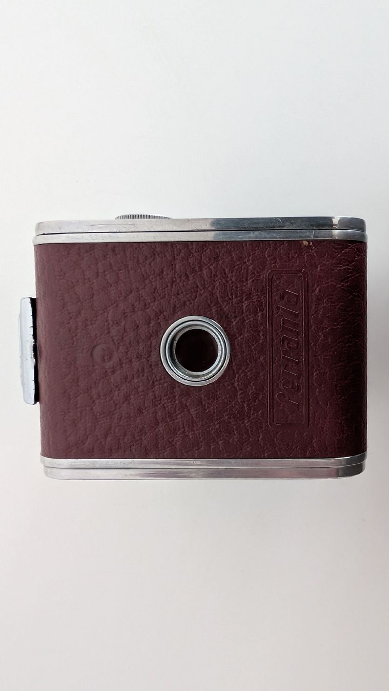 Fotocamera: VINTAGE RONDINE FERRANIA KAMERA – Usato da Egg b. Zürich venduto da leroy711 2