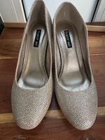 NEW Golden Pumps 38 Size