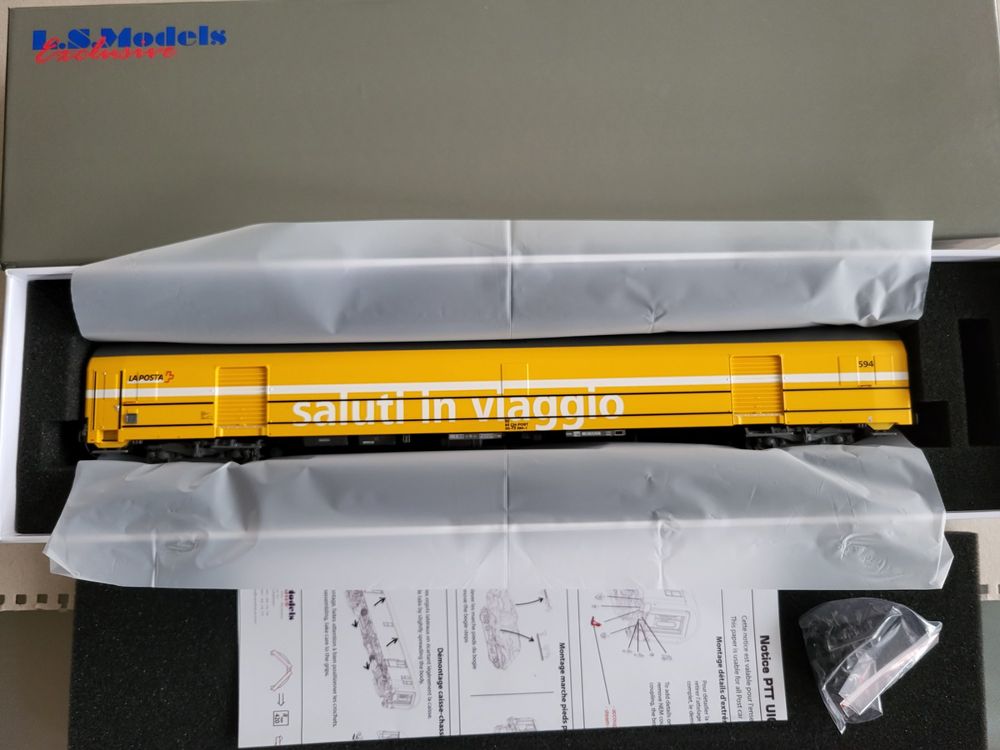 LS Models LS47283 Güterwagen Postwagen Typ Z Die Post saluti in viaggio SBB H0