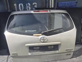 Toyota Corolla Verso Heckklappe Kofferraumdeckel 2005 silber