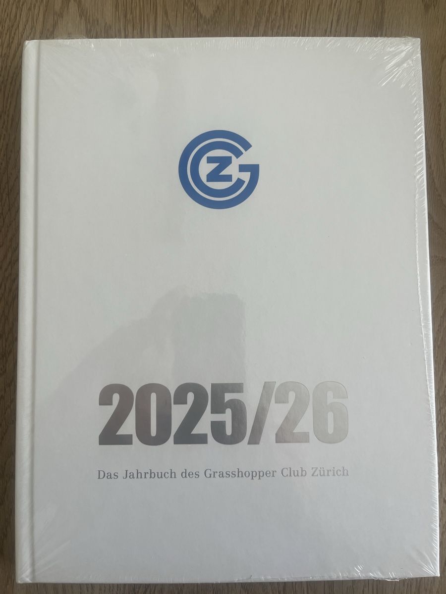 Libri: GCZ Grasshopper Jahrbuch 25/26 – Nuovo e nell'imballaggio originale da Wohlenschwil venduto da Tirpiz