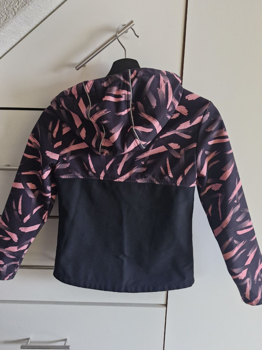 Giacche & Cappotti: Kinder Softshelljacke Grösse 140 NORTHVILLE pink/blau – Usato da Hergiswil LU venduto da 88winu 2