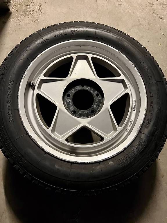 Ferrari Cerchioni: Jantes Ferrari – Usato da Céligny venduto da Aloha720
