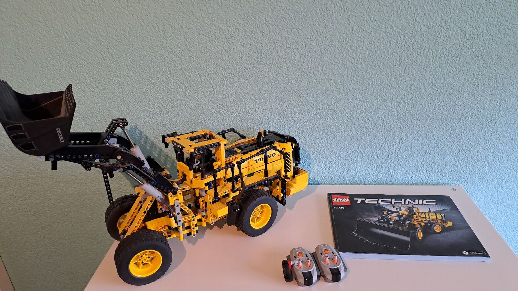 Lego Jouets: Lego Technic Volvo Bagger – D'occasion à St. Gallen par mar_6h72 1