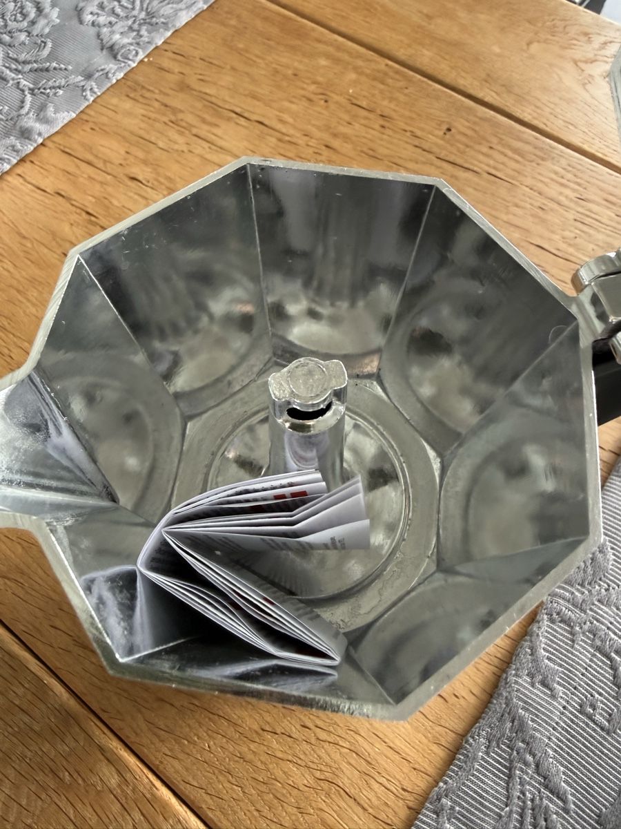 Bialetti Macchine per caffè & Macchine per espresso: Bialetti Moka Express Espressokocher. neu – Nuovo (secondo la descrizione) da Sirnach venduto da sirni 3