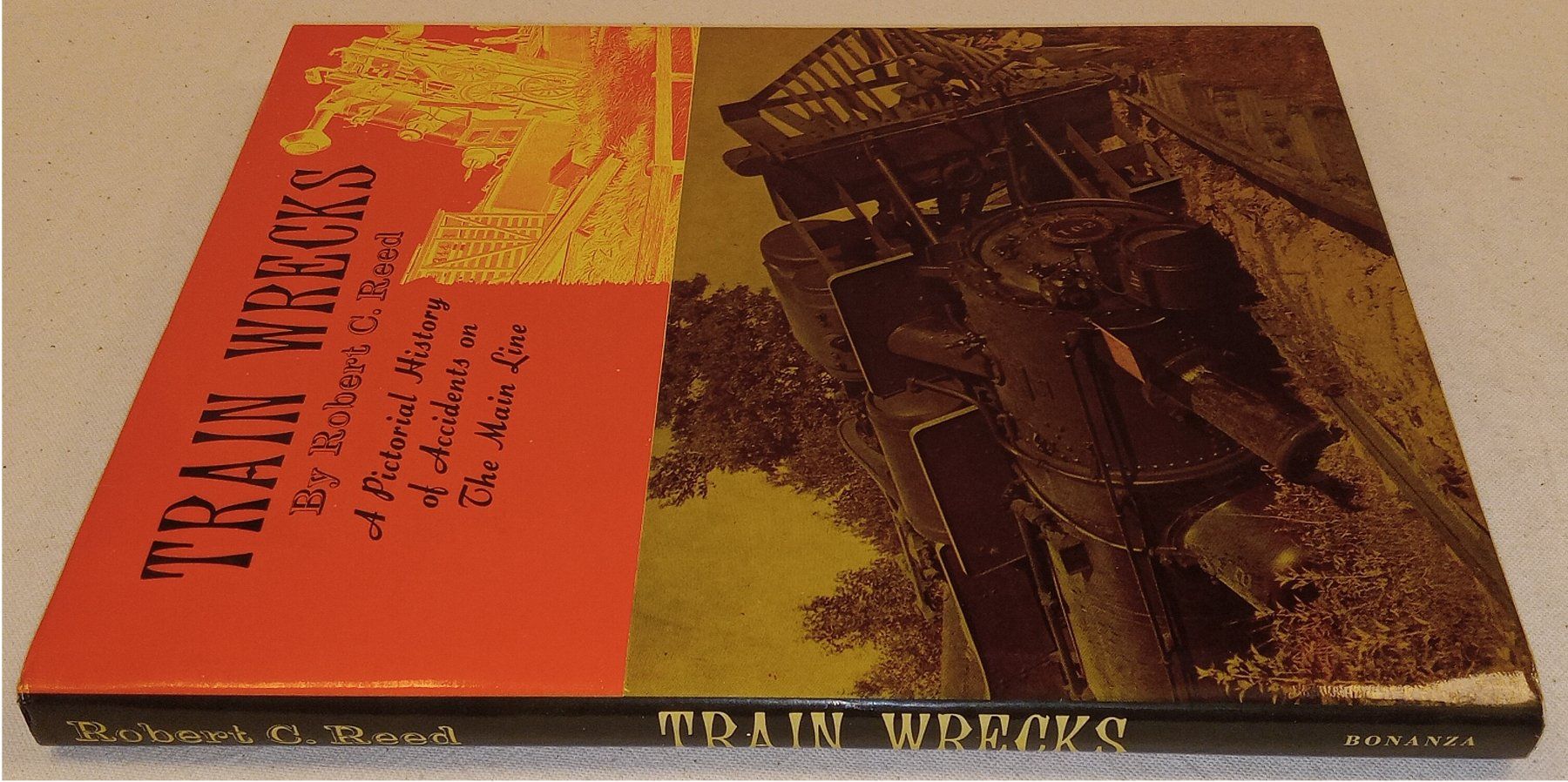 Libri: TRAIN WRECKS  by Robert C. Reed  1968 – Usato da Hätzingen venduto da memory-lane