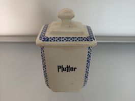 antiker Gewürzbehälter für Pfeffer