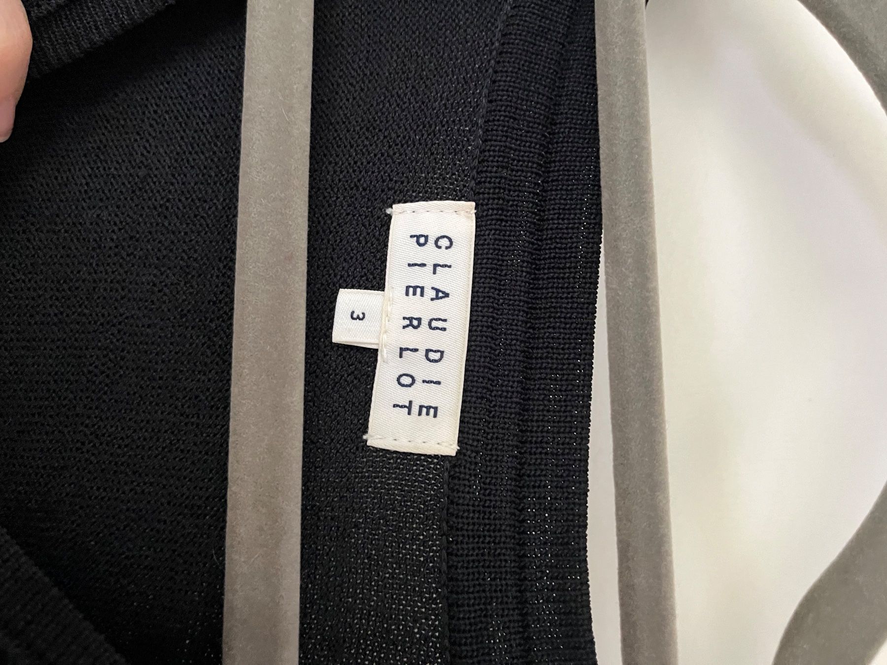 Claudie Pierlot Maglioni & Felpe: Claudie pierlot pull dunkelblau – Usato da Baar venduto da DealDiHei 1