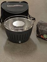 LotusGrill (Anthrazit) mit Zubehör