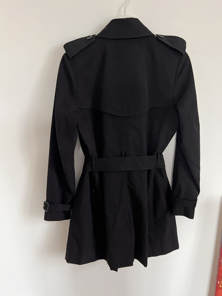 Burberry Cappotti: Trenchcoat Burberry, Gr. 36, schwarz – Usato da Solothurn venduto da Brini06 3