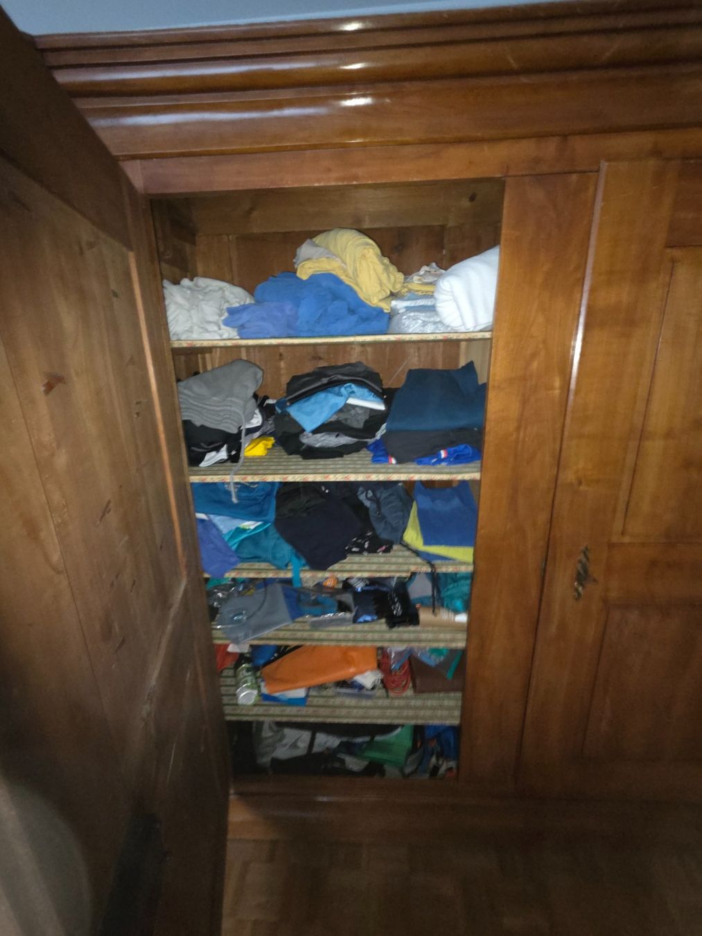 Armoires: Schrank – D'occasion à Kloten par mato2008 3