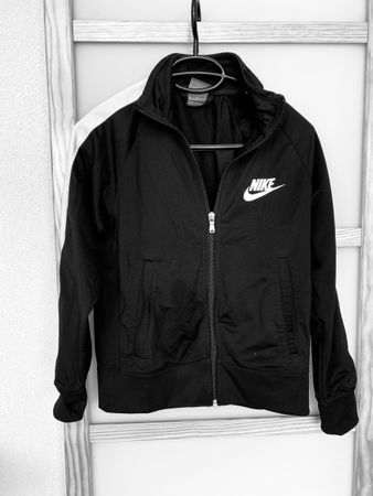 Magnifique veste Nike XXS neuf Envoi possible/Versand möglic