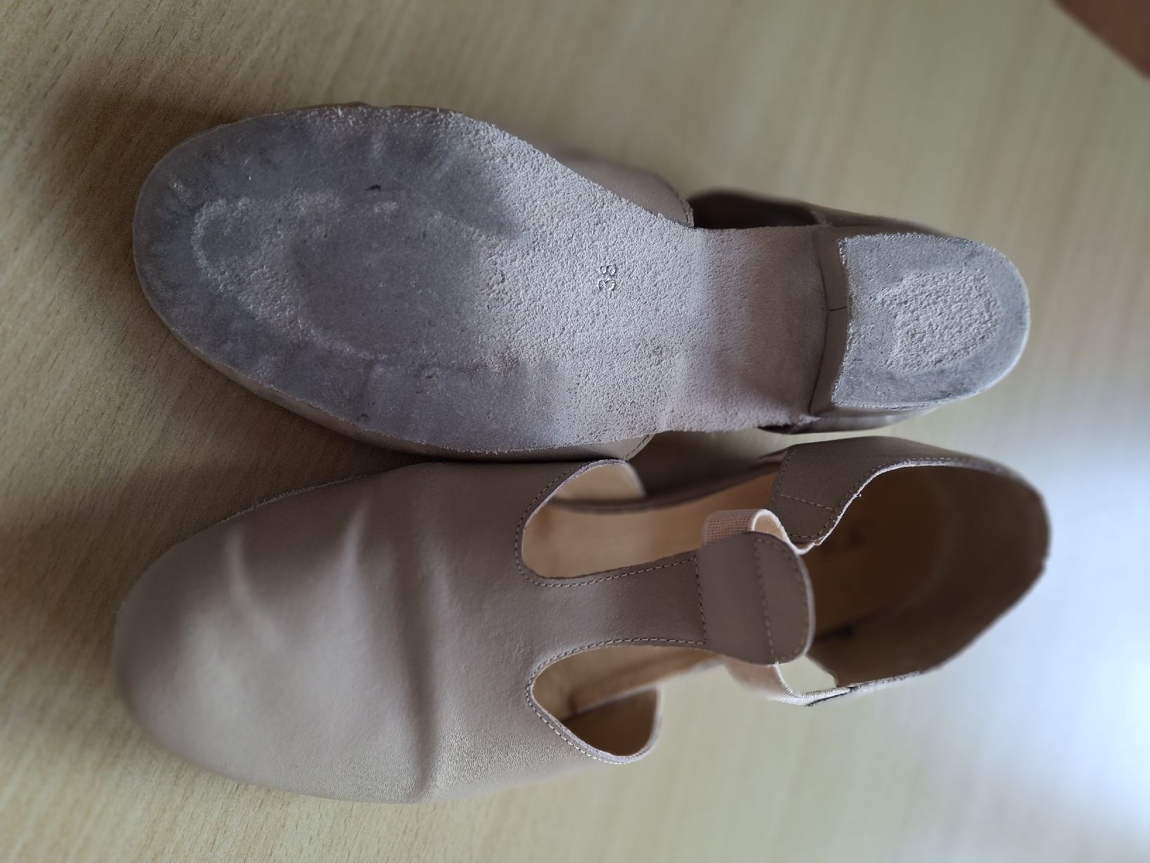 Scarpe da donna: Tanzschuhe – Usato da Rudolfingen venduto da Nuri52 2