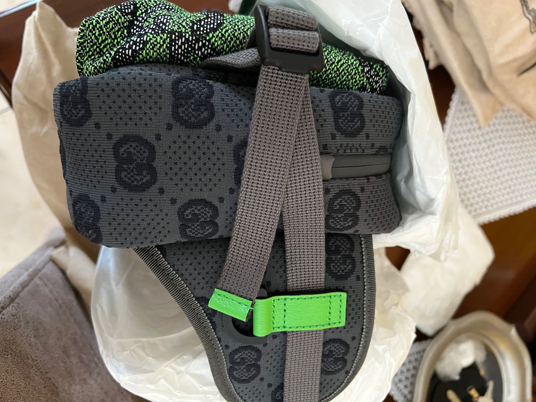 Gucci Zaini: Gucci GG Allover Camera-Bag / Backpack w/ Detachable Front – Nuovo e nell'imballaggio originale da Derendingen venduto da MDPshopandmore 5