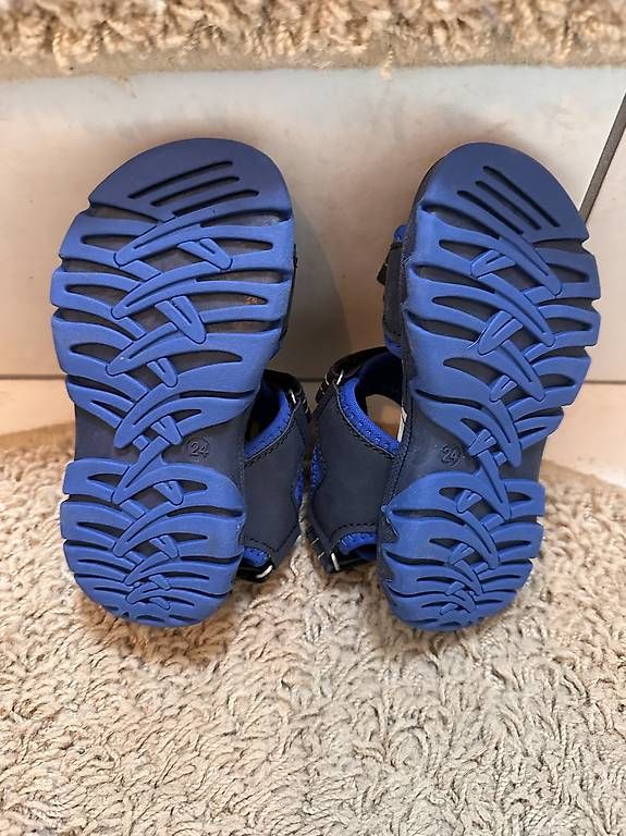Schuhe für Jungen: Sandalen gr. 24 – Gebraucht aus Fehren von Flugzeug1177 1
