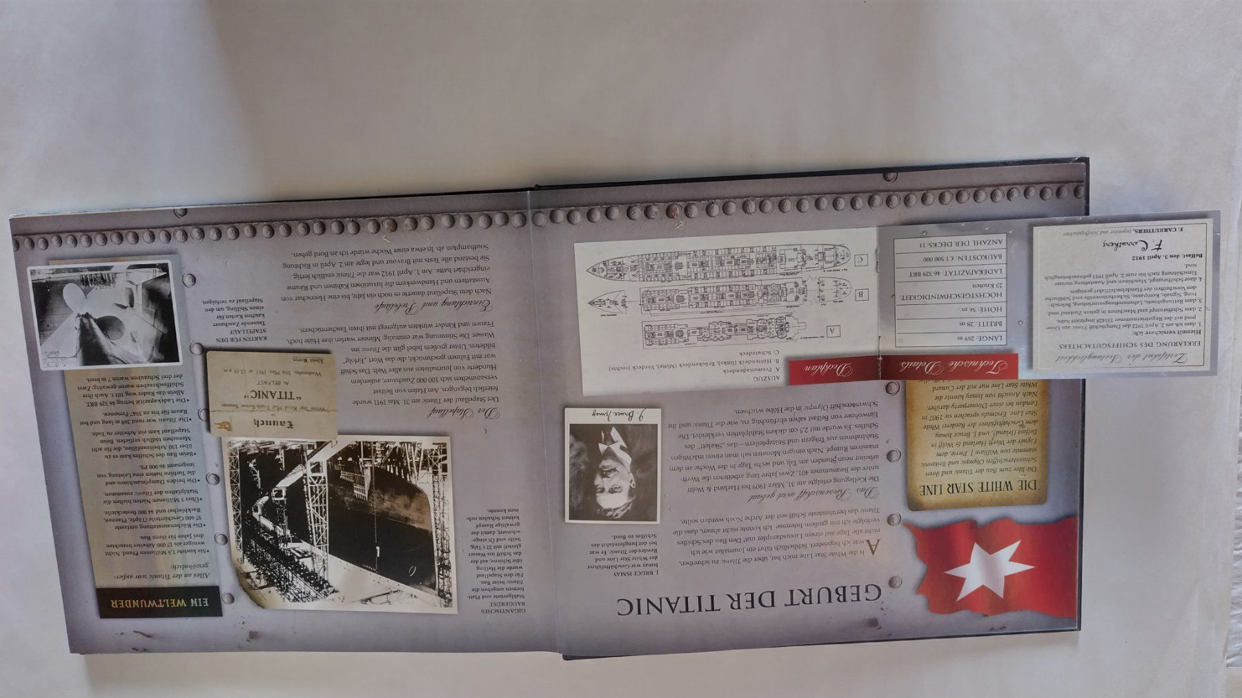 Libri: Titanic / Schiff - Buch 2007mit Klappen ab Fr. 8.- – Usato da Bellach venduto da JingleJerry 2