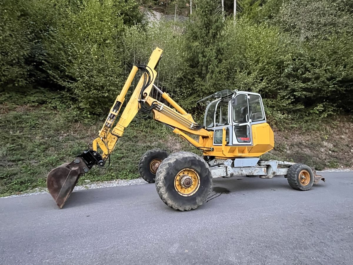 Menzi Muck Bagger: Menzi Muck A71 T2 – Gebraucht aus Romoos von kil_cd8q