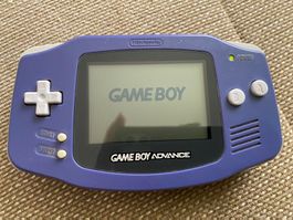 Gameboy Advance inkl. 10 Spiele