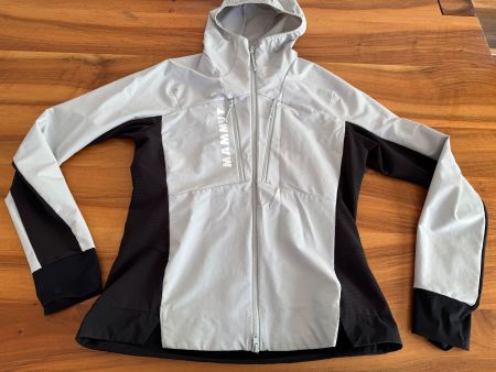 Mammut Kapuzenjacke Funktionsjacke Grösse M Top Zustand