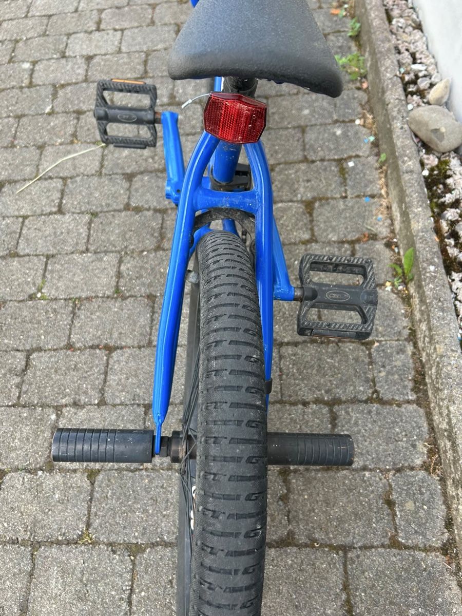 Biciclette: Blaues BMX Velo – Usato da Wiesendangen venduto da ktuefeli 2
