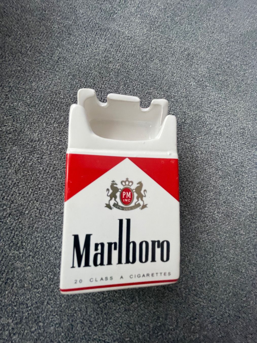 Portacenere: Marlboro Rot Aschenbecher – Usato da Spreitenbach venduto da Eidgnoss 3