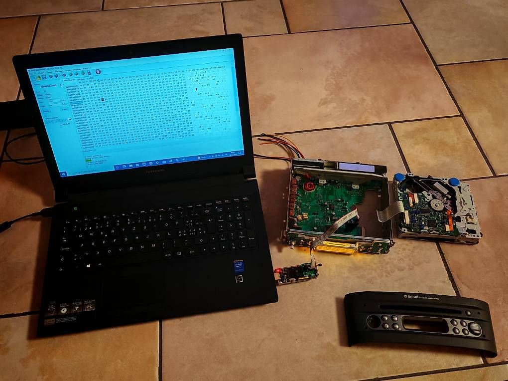 Radio: sblocco code radio Smart Roadster – Usato da Cadenazzo venduto da Mulinacu 1
