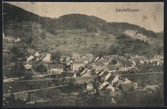 Cartoline postali: Läufelfingen, Totalansicht aus der Voge – Usato da Berlin venduto da bartko-reher