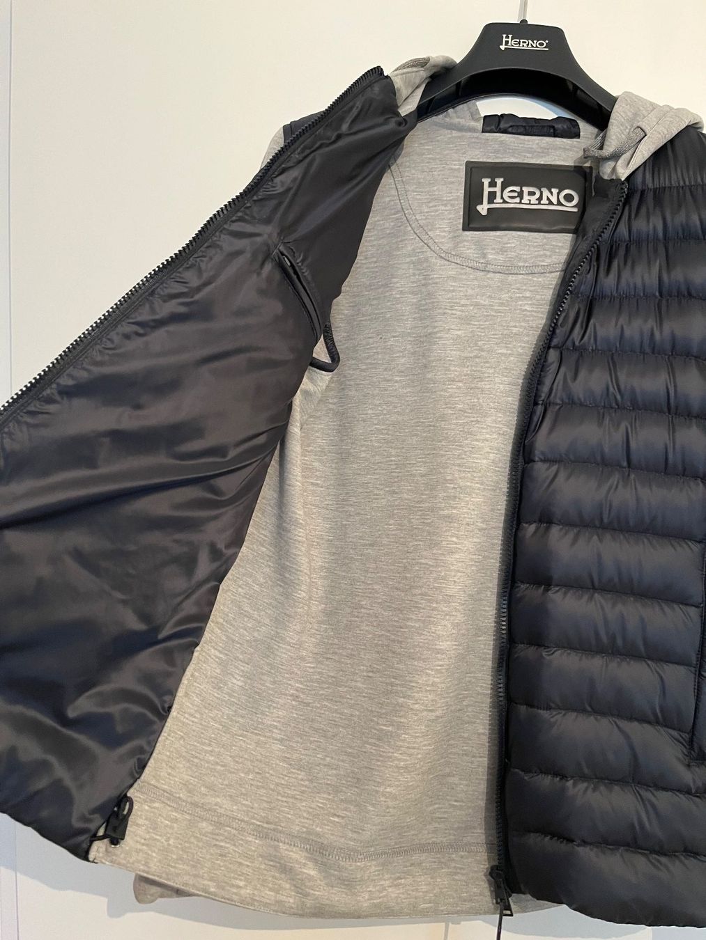 Herno Giacche: Neu HERNO Übergangs-Jacke – Nuovo e nell'imballaggio originale da Kilchberg ZH venduto da nil_tvt7 8