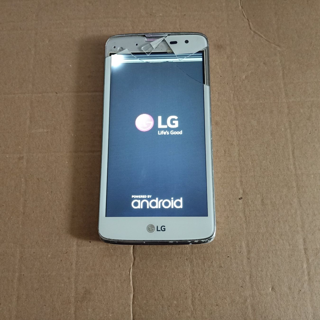 LG Telefoni cellulari / Smartphones: Android Smartphone: LG Modell X201 Touchscreen defekt – Difettoso da Winterthur venduto da Opusco