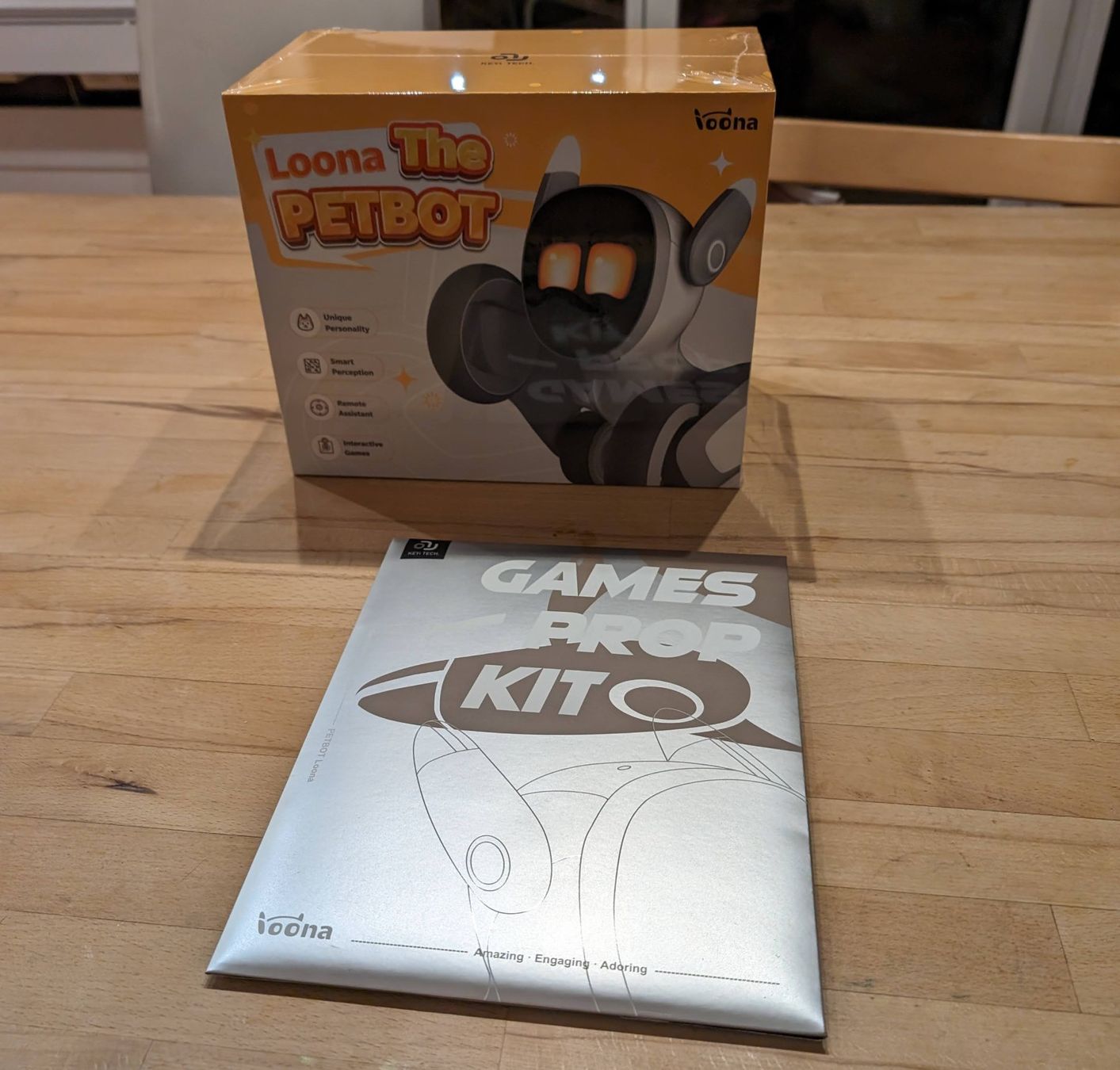 Spielzeuge: Loona Robot – Neu und originalverpackt aus Basel von  4