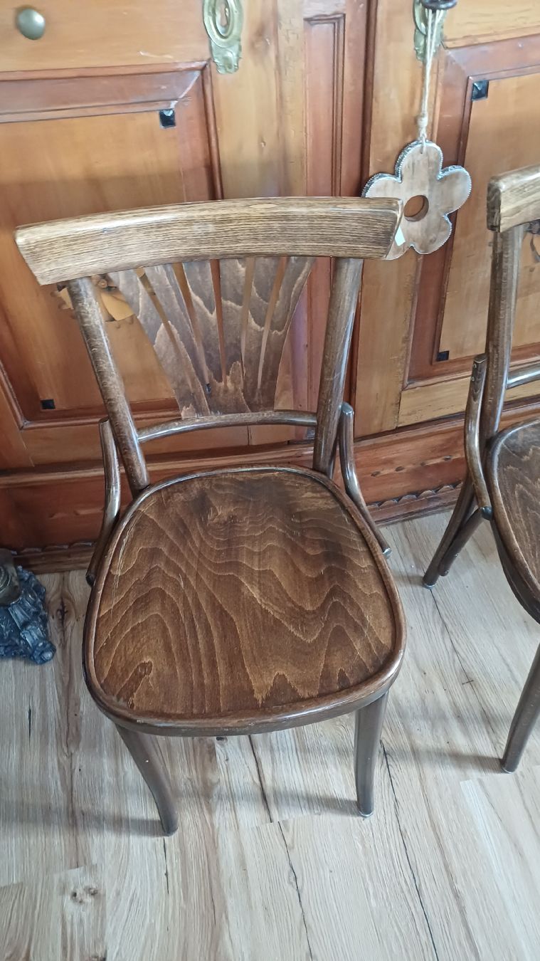 Sedie: 2 Vintage Bistrostügle – Usato da Flawil venduto da Pinkmalibu 7