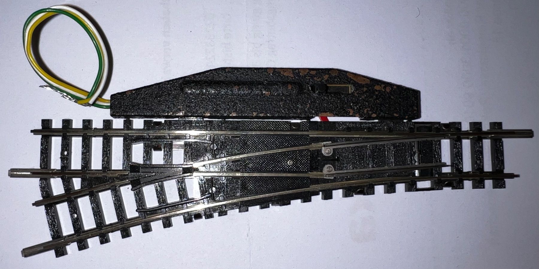 Trix Modellini di ferrovie: Minitrix 4964, Elektro-Weiche Links – Usato da Basel venduto da jonnyhaas 2
