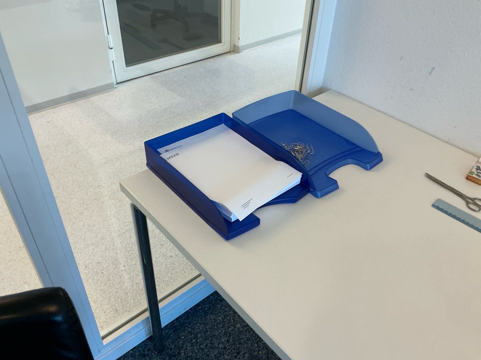 Bureaux: Schreibtisch – D'occasion à Zürich par PIPM_Switzerland 2