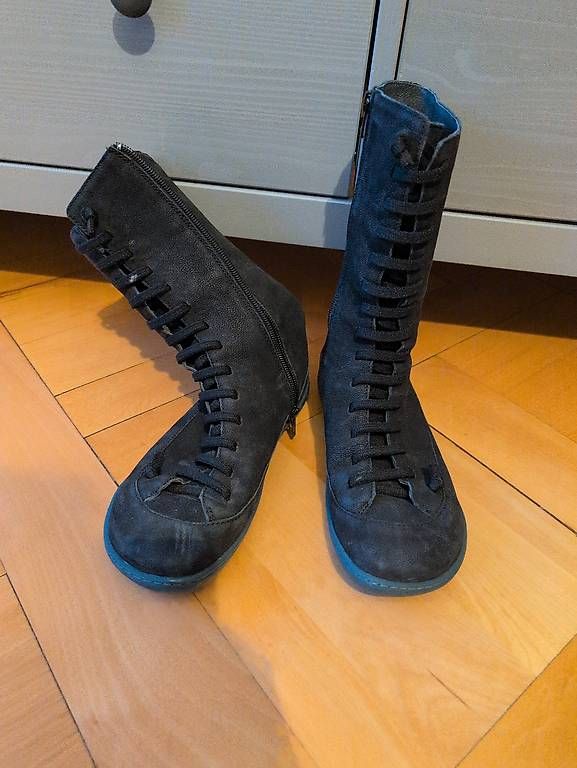 Camper Scarpe da donna: Botte camper Peu 38 – Usato da La Chaux-de-Fonds venduto da Mcleonita