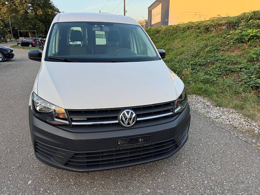 Nutzfahrzeuge: VW Caddy Maxi 2.0 Diesel 4 Motion  – Gebraucht aus Windisch von BR777 4