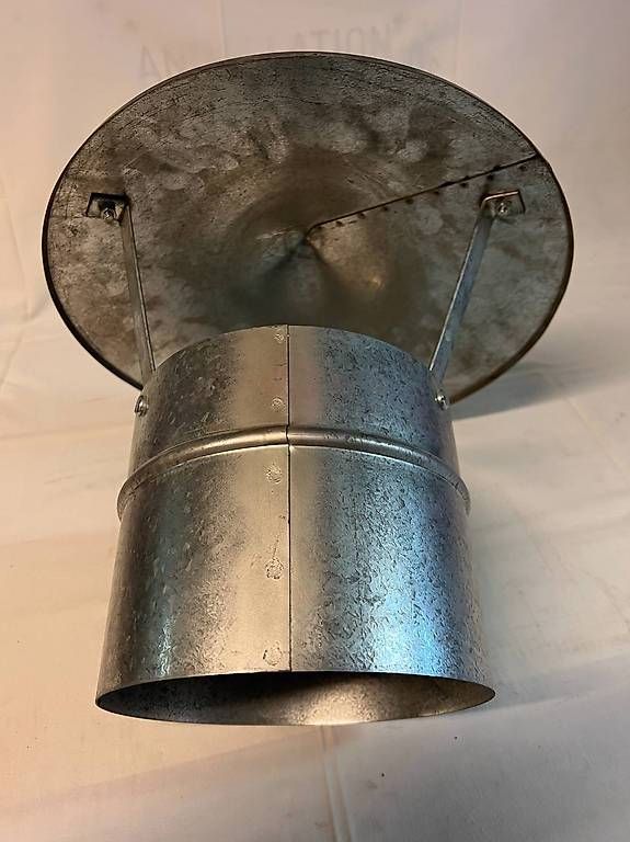 Cheminée: Chapeau de cheminée en tôle galvanisée – D'occasion à Cugy VD par chr_n2rp 2
