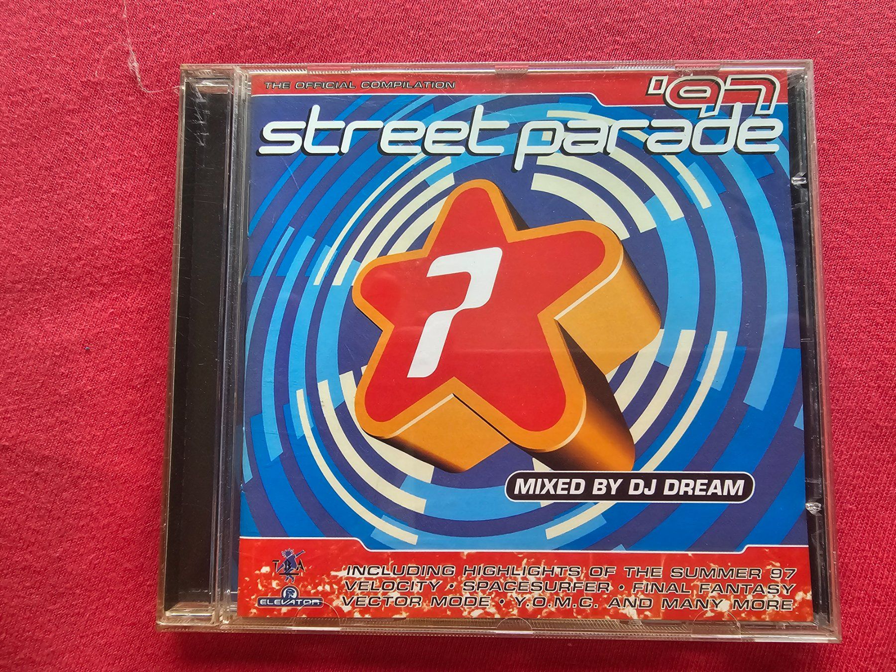 CDs: Streetparade 97/DJ/Hits – Gebraucht aus Bremgarten AG von musiccollector