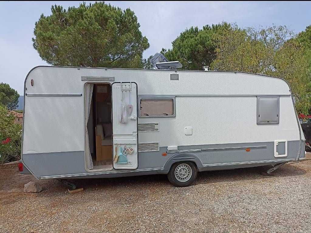 Veicoli da campeggio: Wohnwagen TEC TE 560K – Usato da Bünzen venduto da art_blp9