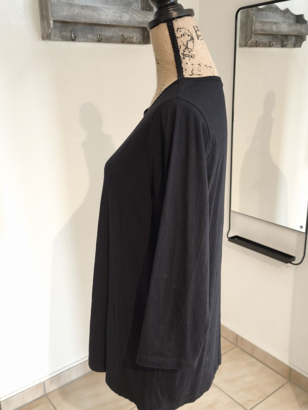 Maglioni & Felpe: Chicorée Shirt Schwarz Grösse XL  – Usato da Emmetten venduto da SecondhandSiska 2