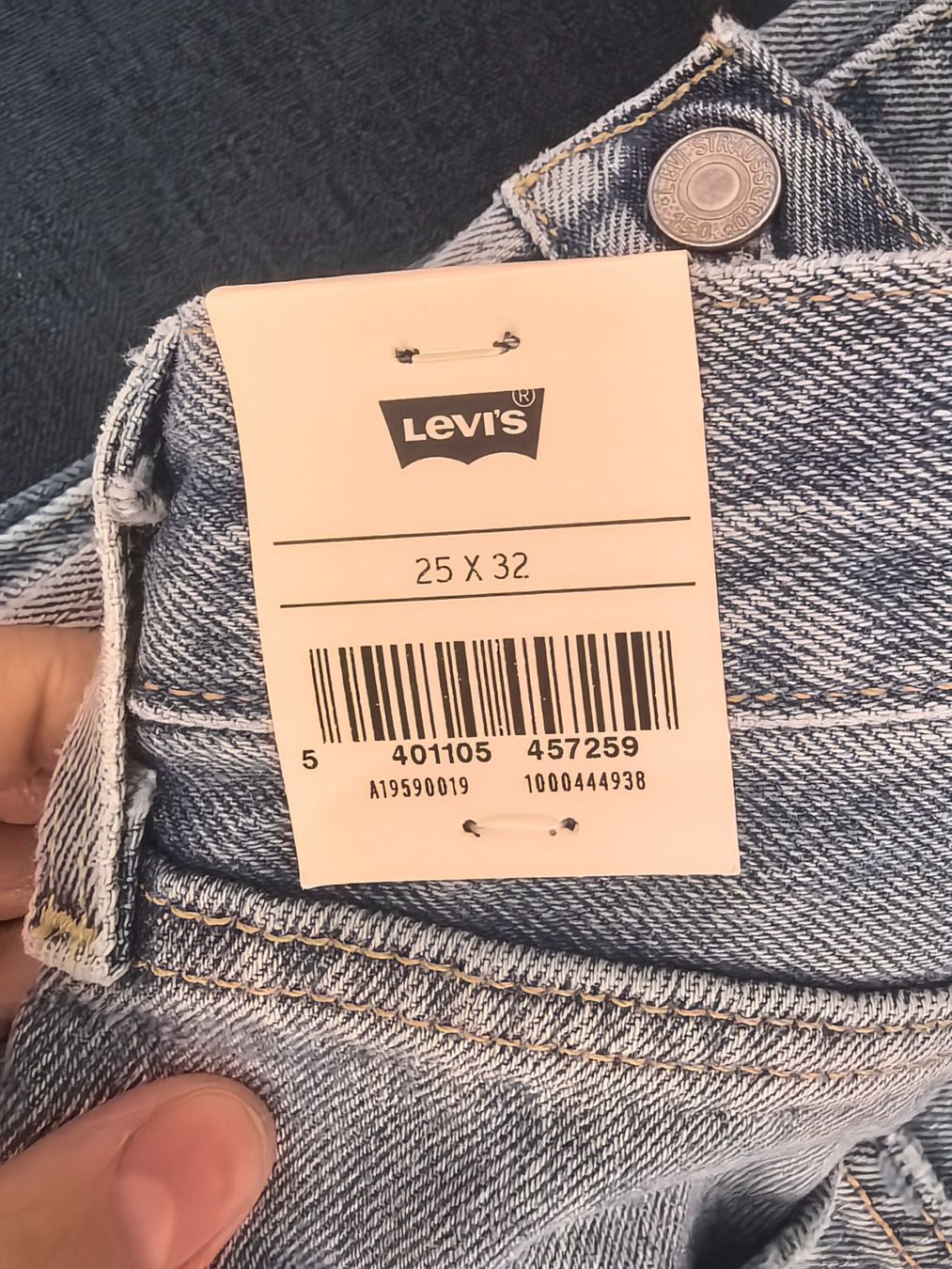 Levi's Jeans: Levi's 501 90's – Nuovo e nell'imballaggio originale da Bad Ragaz venduto da chenk24 6