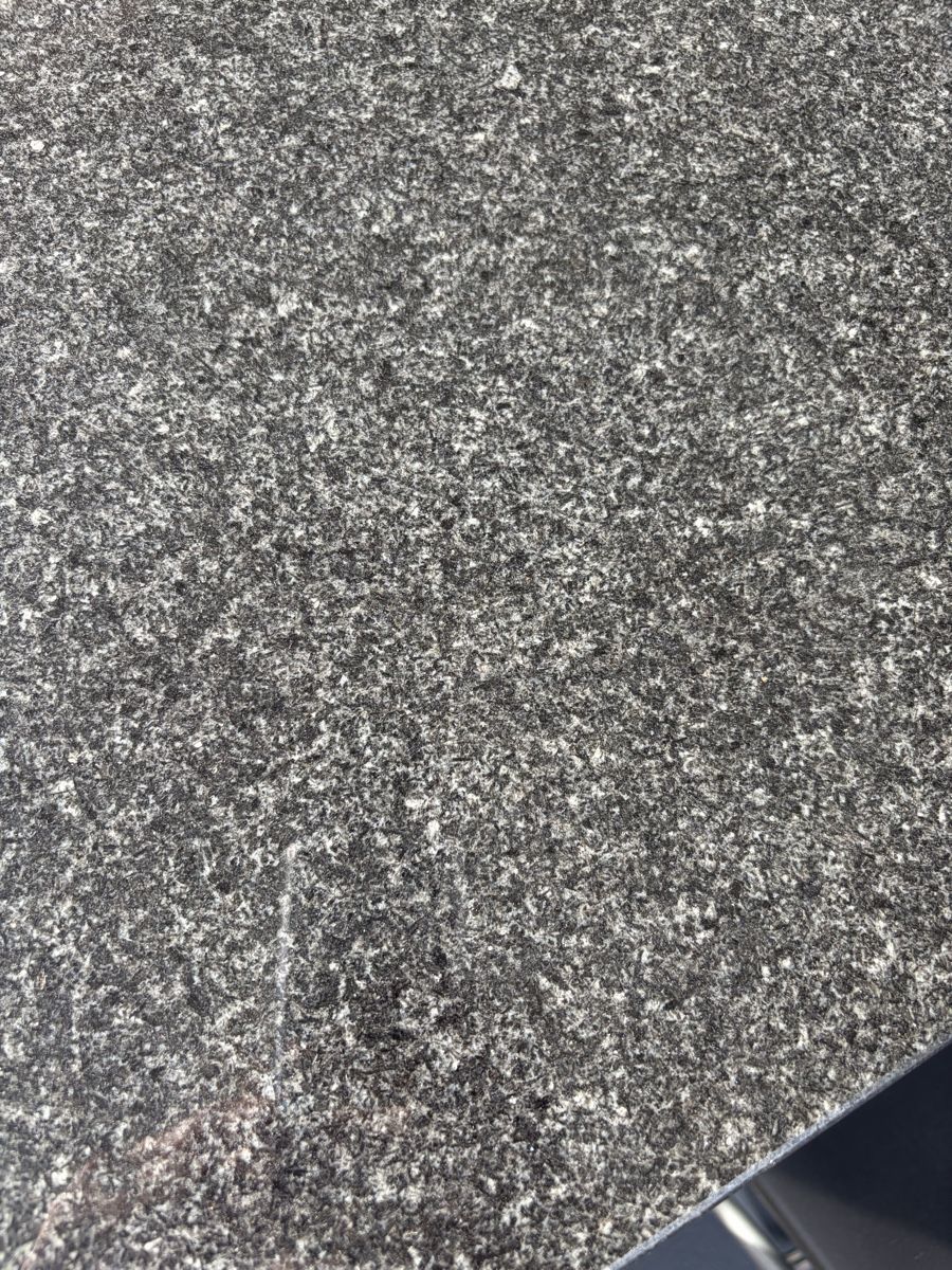 Tische: Granittisch – Neu (gemäss Beschreibung) aus Allschwil von Sandra_ss_bl 4