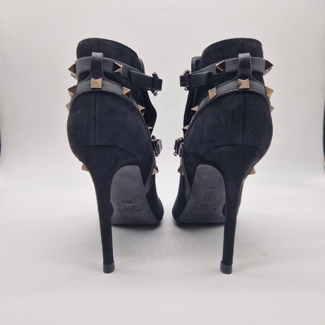 Valentino Scarpe da donna: Valentino Rockstud 38 1/2 pari a nuove – Usato da Corteglia venduto da ila_kz6b 5