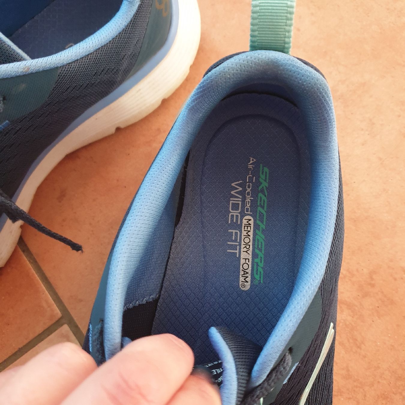 Scarpe da donna: Damen Skechers Schuhe – Usato da Zihlschlacht venduto da Sun25 2