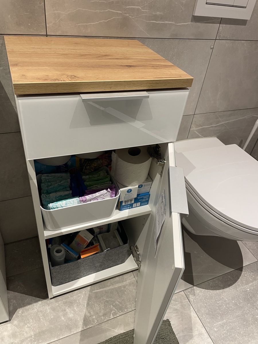 Pfister Schränke: Badezimmermöbel Schrank 85cm – Neu (gemäss Beschreibung) aus Suhr von Occasion_2026 2