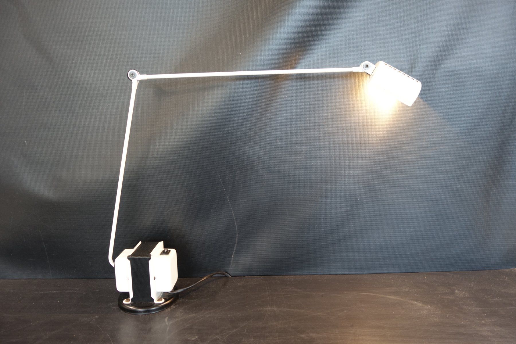 Lumina Lampade: Tischleuchte Lumina "Daphne" weiss – Usato da Basel venduto da bk_brockibasel 1