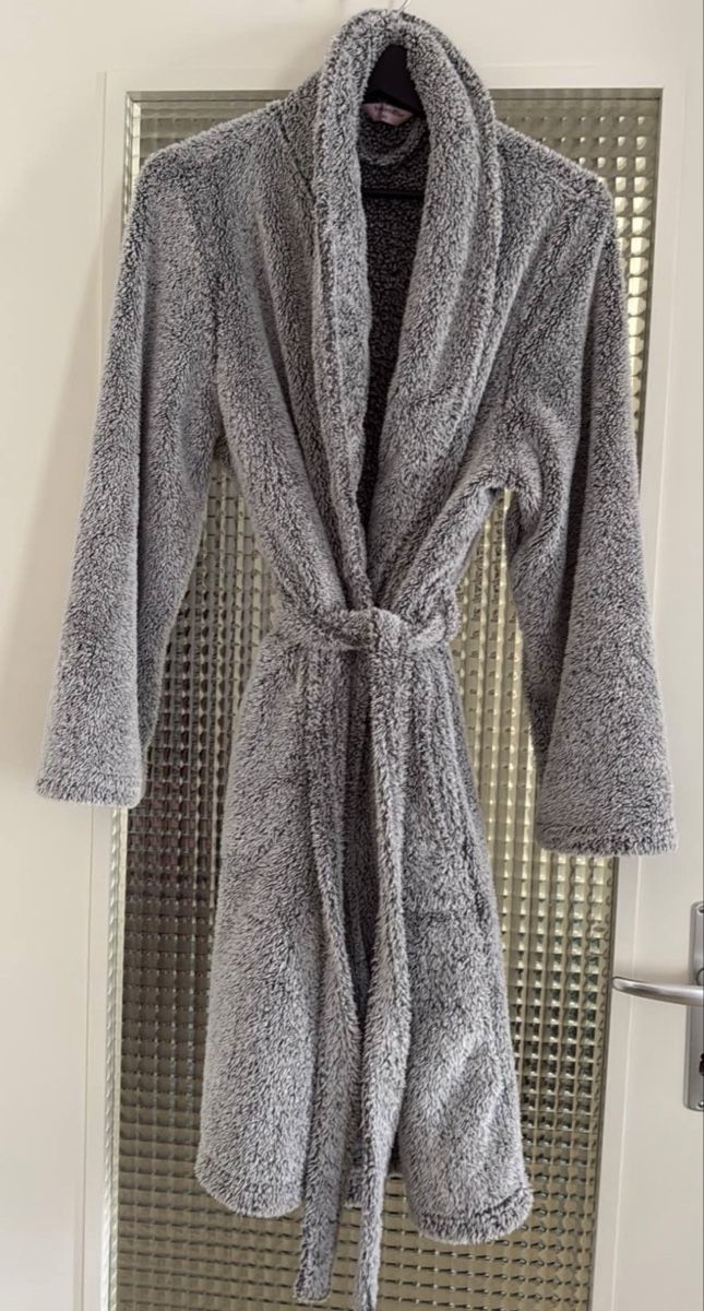 Hunkemöller Accappatoi: Hunkemöller - Peignoir - taille M/L – Usato da Belmont-Lausanne venduto da Michelle_Srdr_