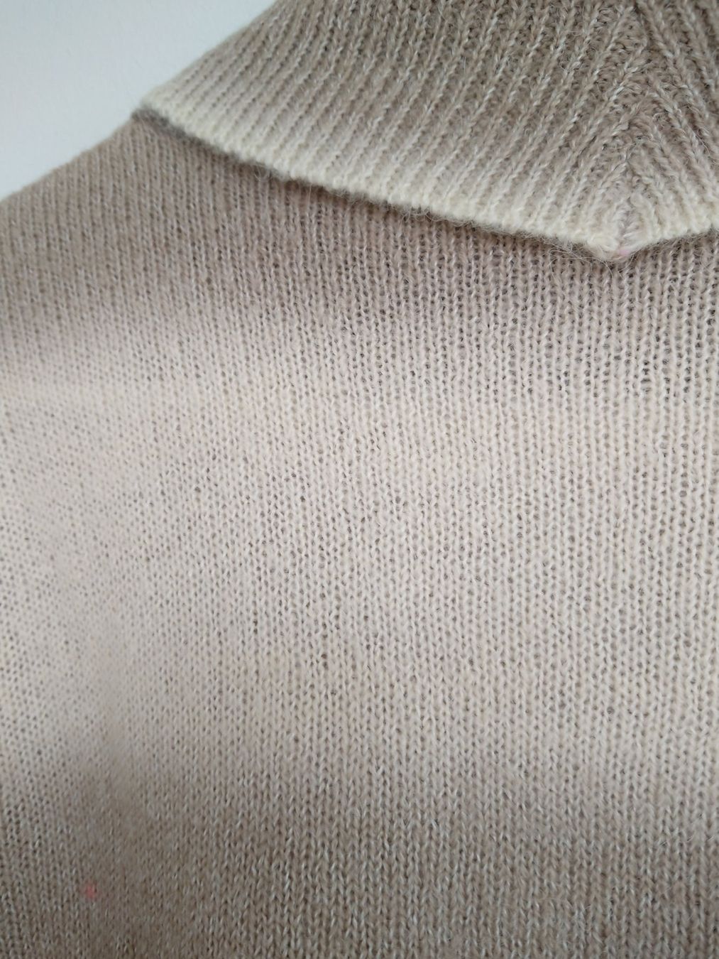 Maglioni & Felpe: Damen Rollkragen Pullover Chicorée Gr. L - Wie neu – Usato da Hallau venduto da CHACLA 4